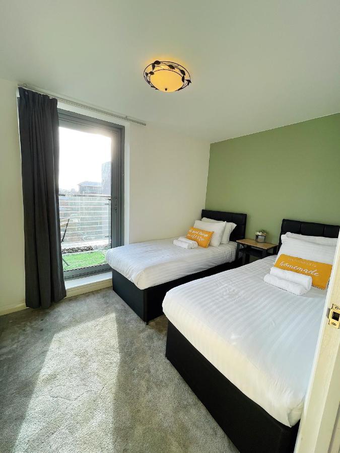 Insta-Style Penthouse With Balcony Or 2B Apartment With Balcony Birmingham City Centre ภายนอก รูปภาพ