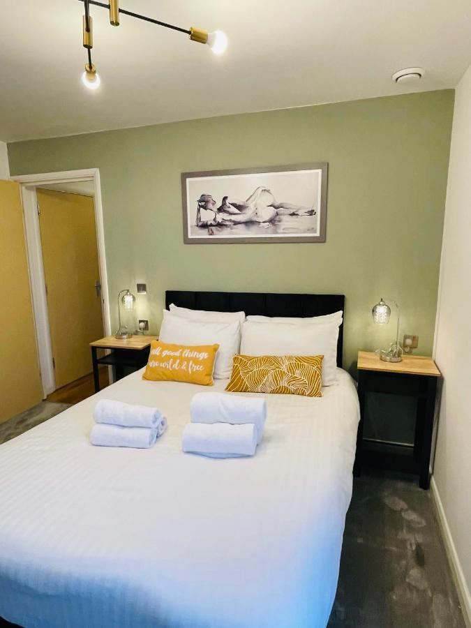 Insta-Style Penthouse With Balcony Or 2B Apartment With Balcony Birmingham City Centre ภายนอก รูปภาพ